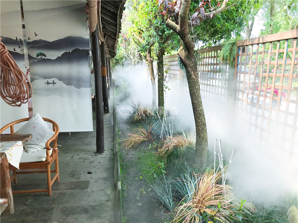 花間別院農(nóng)家樂噴霧造景